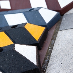 Bild Radstopp Park-It  (1): Zum Vergr&ouml;&szlig;ern bitte anklicken