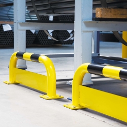 BLACK BULL Rammschutz-Bügel mit Unterfahrschutz - 76