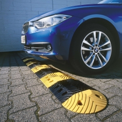 TOPSTOP Fahrbahnschwellen aus Kautschuk